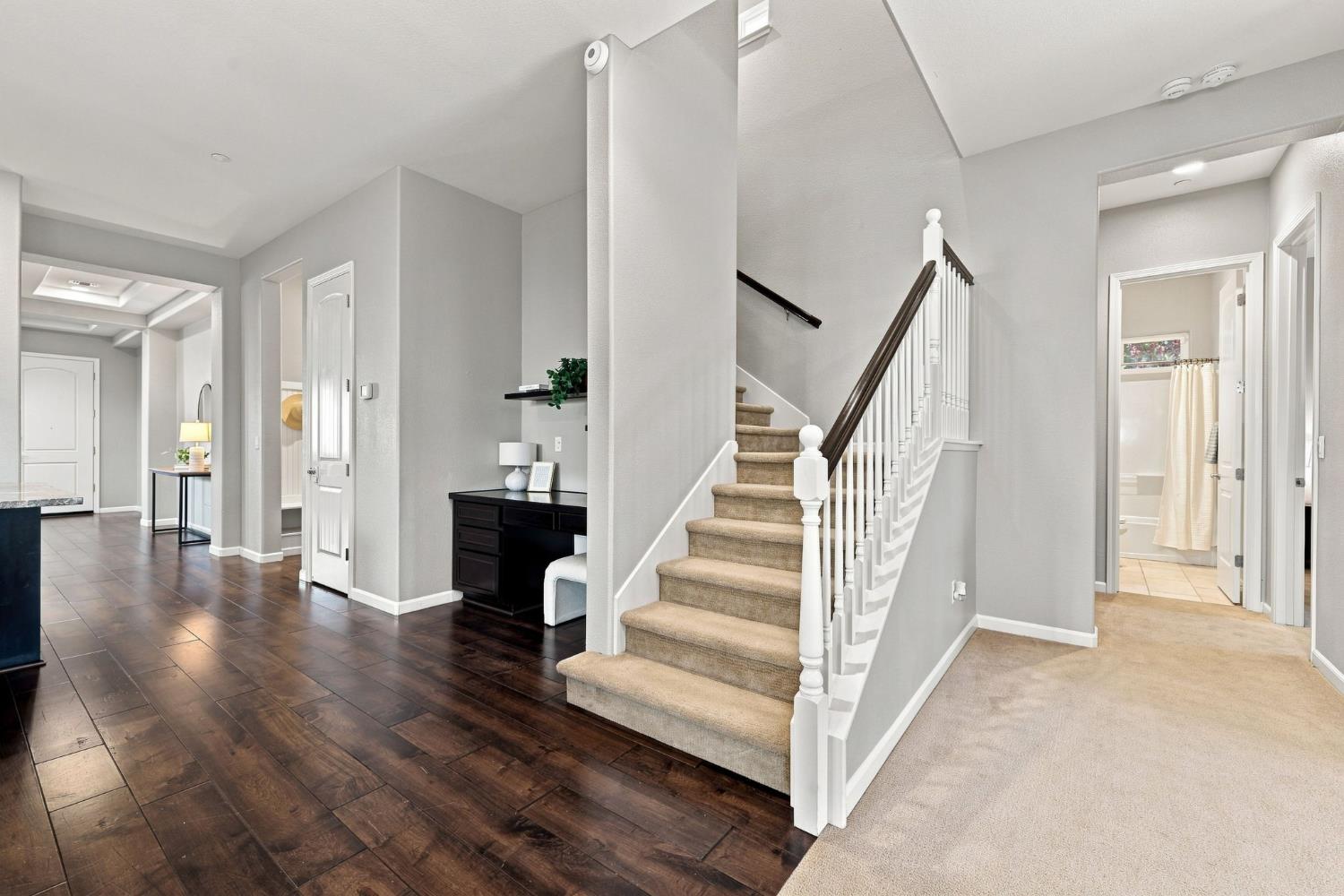 5087 Brentford Way