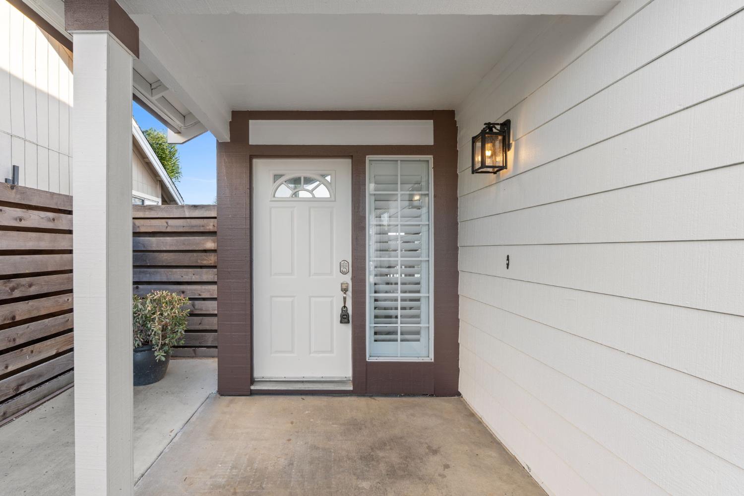 1570 Grass Valley Drive