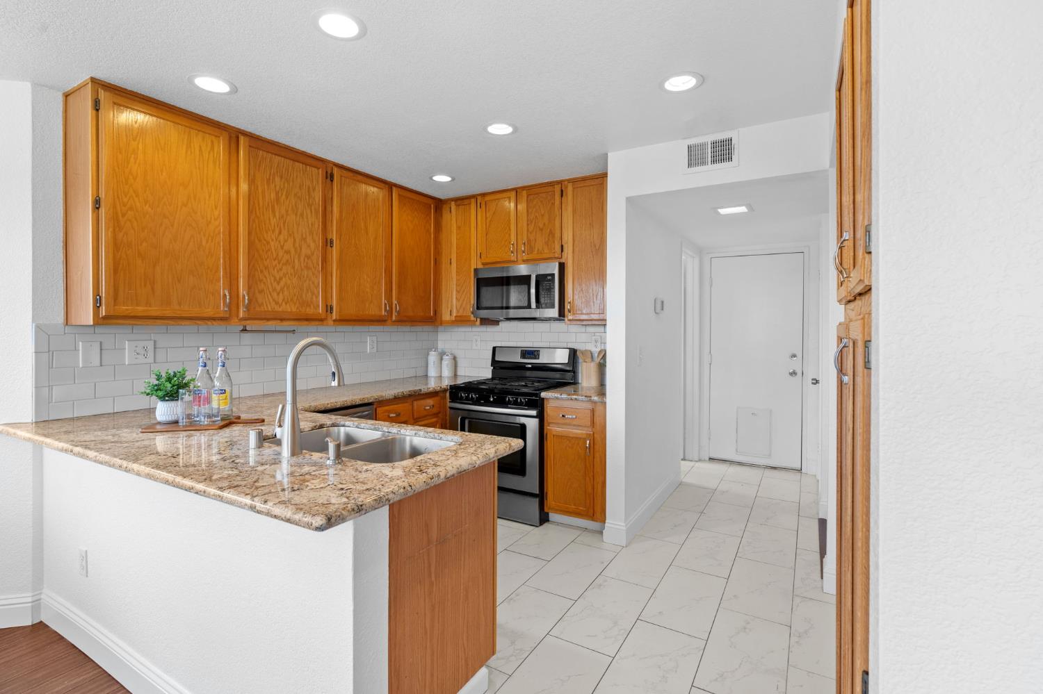 1570 Grass Valley Drive