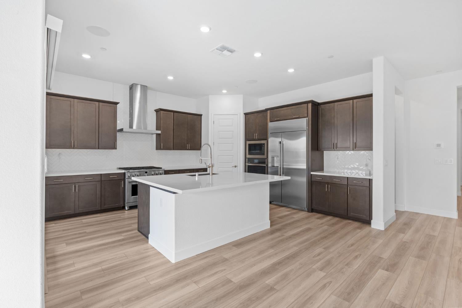 3270 Garden Terrace Drive