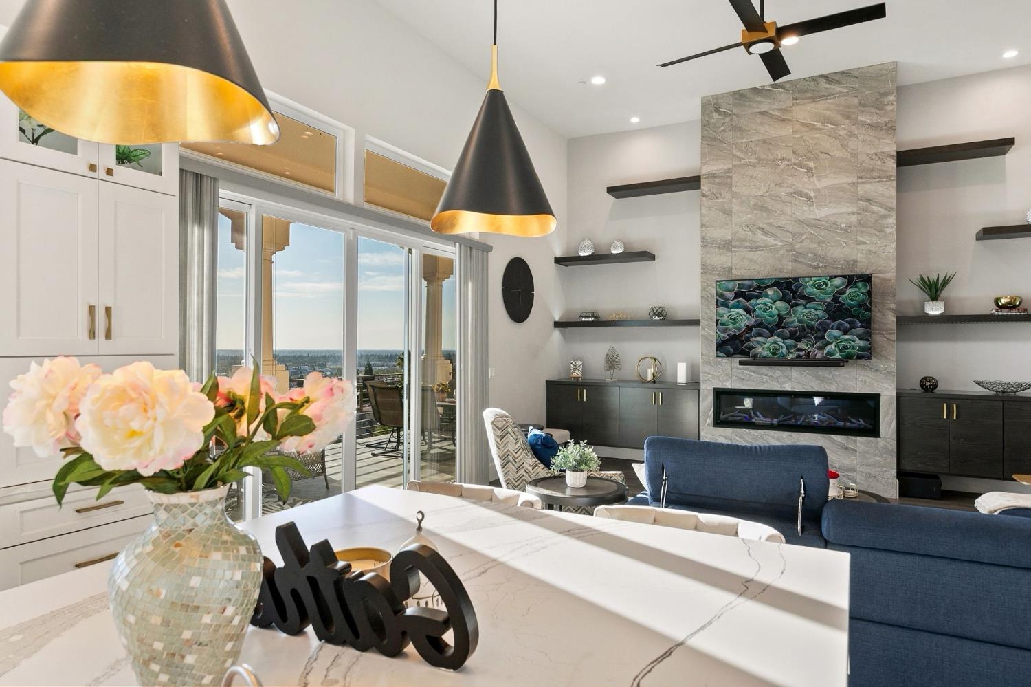 455 Serpa Way