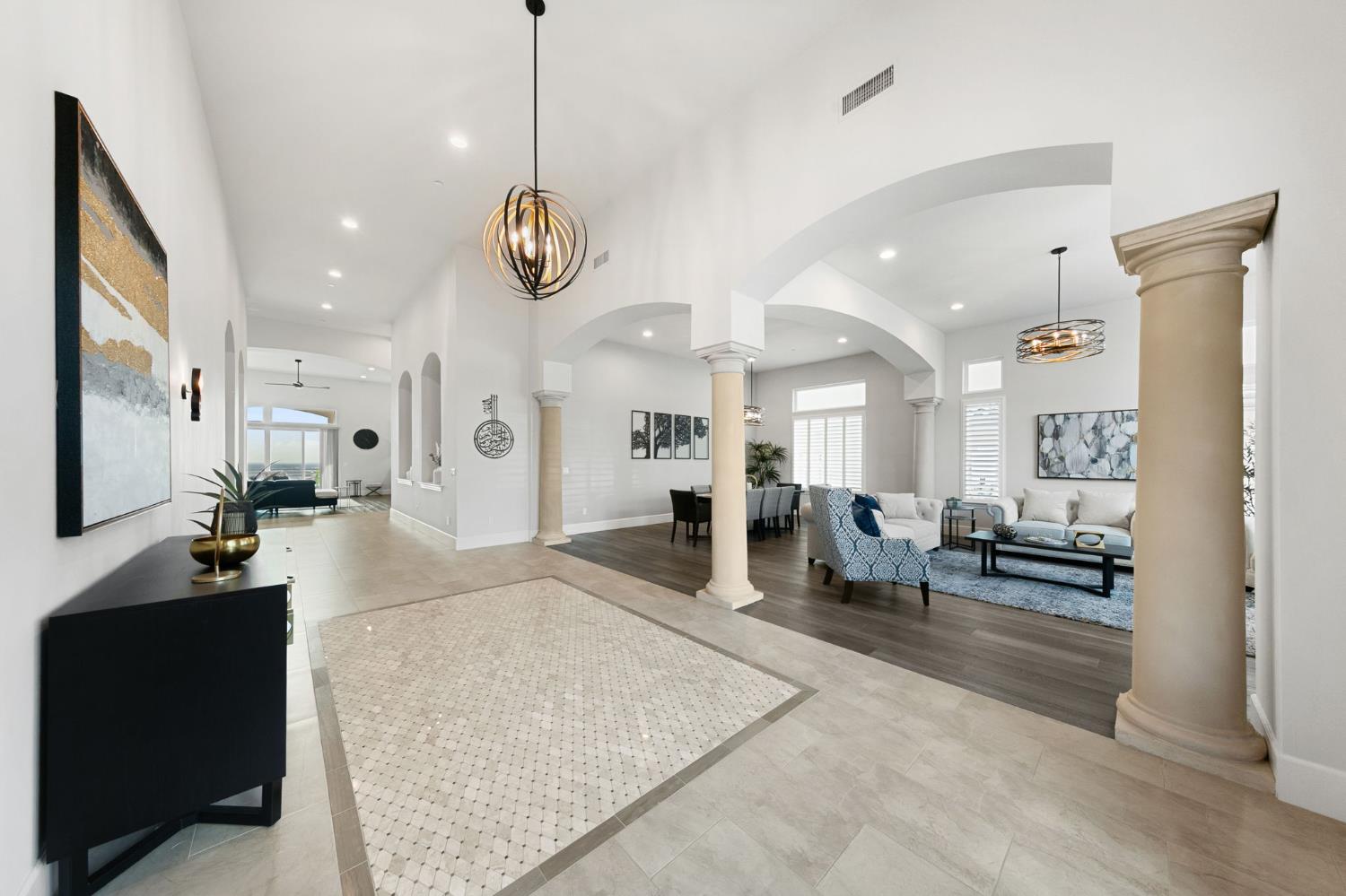 455 Serpa Way