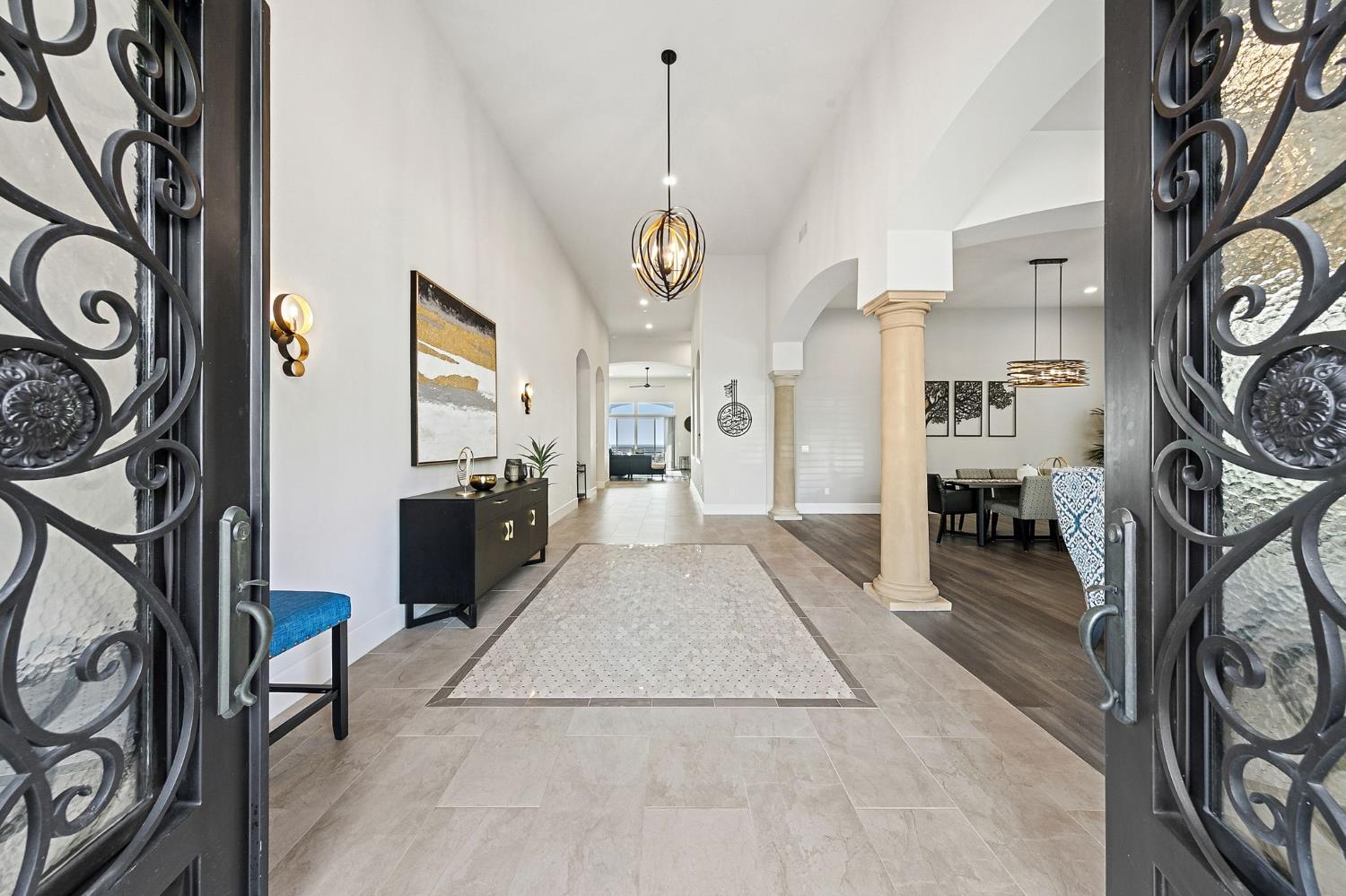 455 Serpa Way