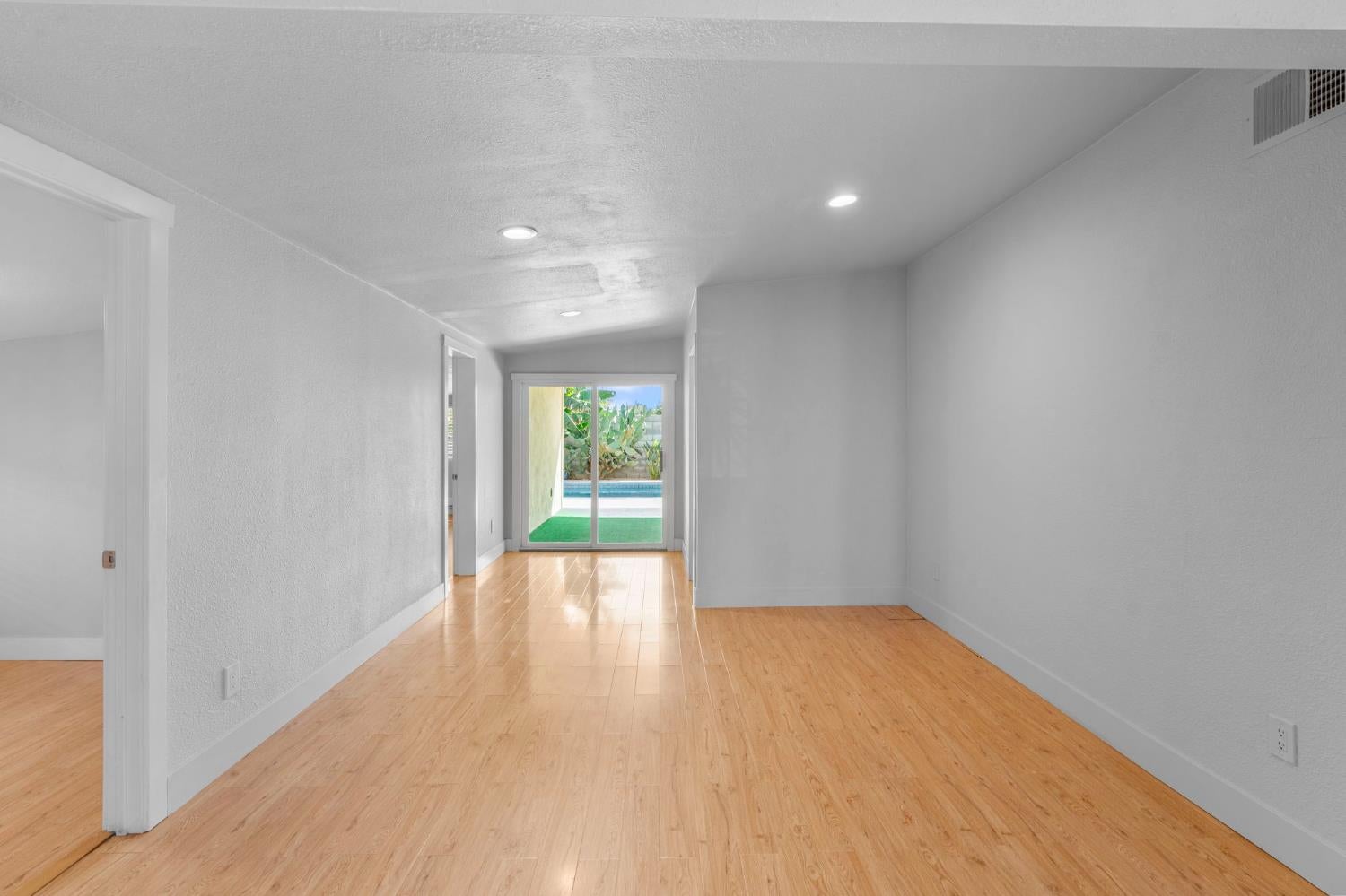 1005 Fremont Boulevard