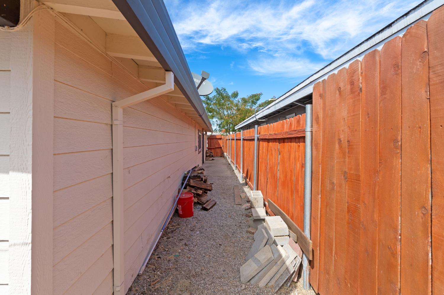 1005 Fremont Boulevard