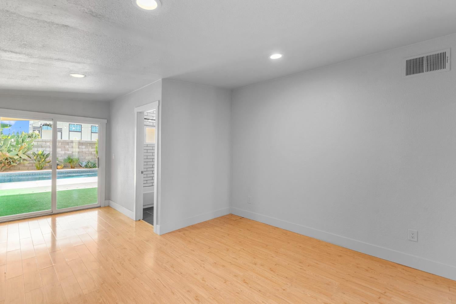 1005 Fremont Boulevard