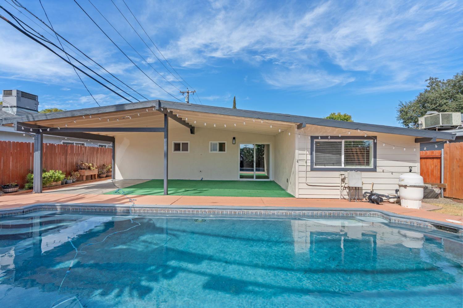 1005 Fremont Boulevard