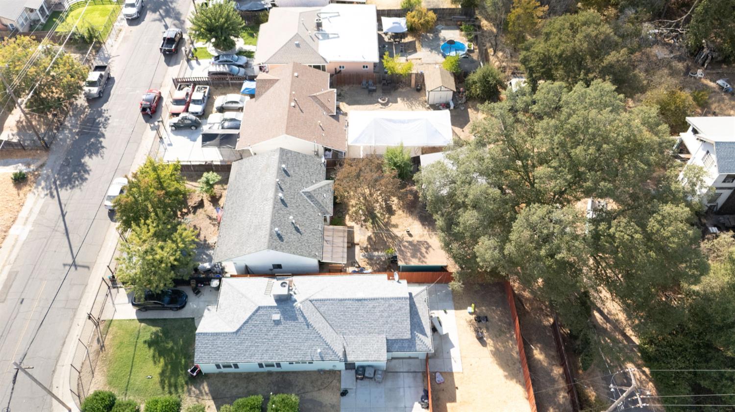 1095 Sonoma Avenue