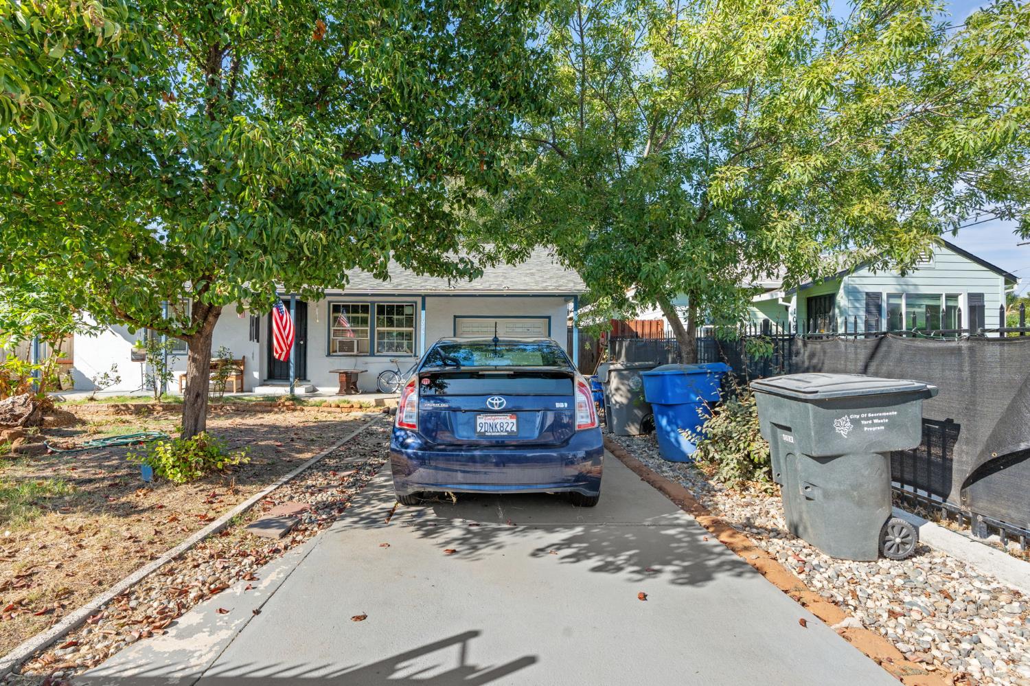 1095 Sonoma Avenue