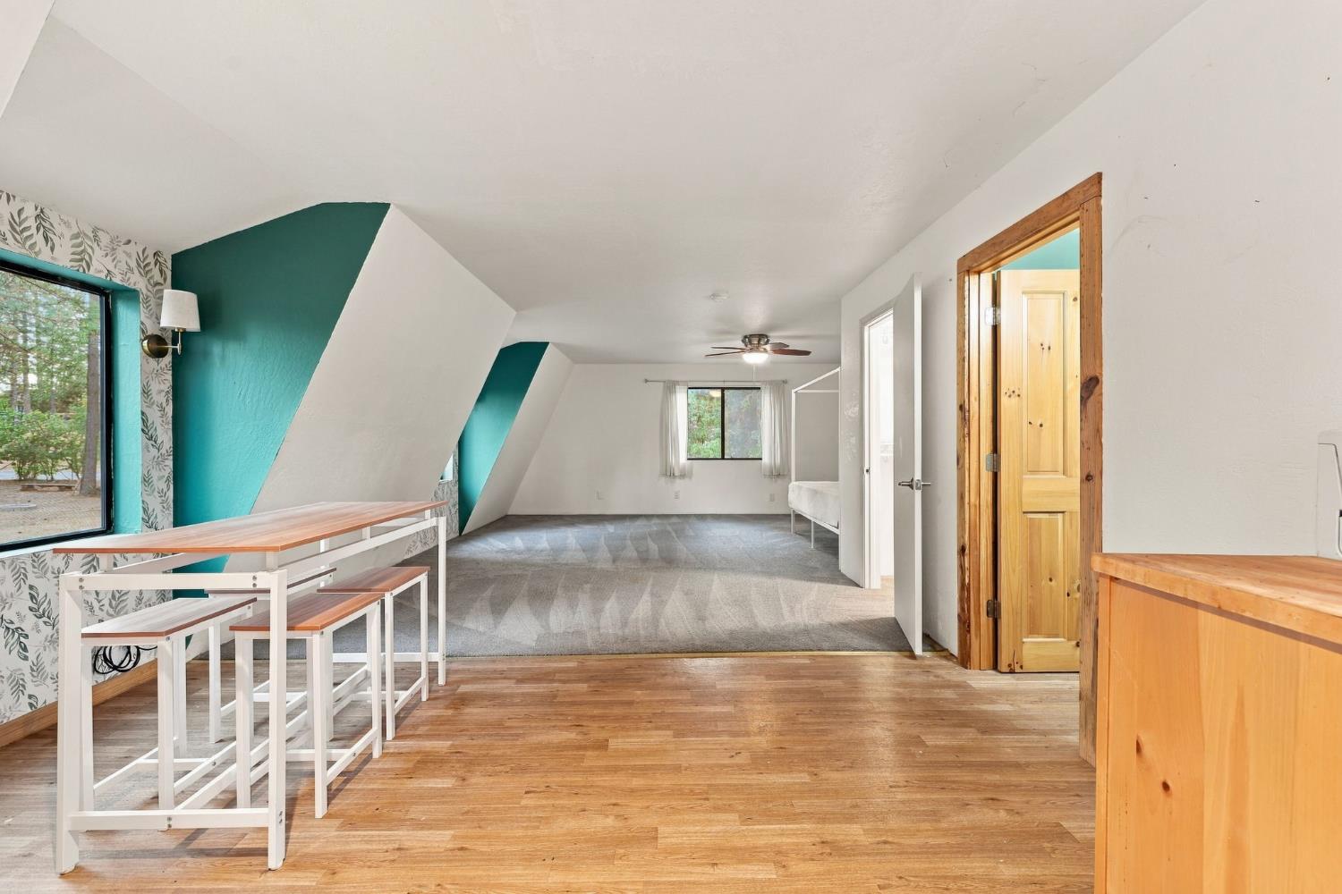19526 Shawnee Trail