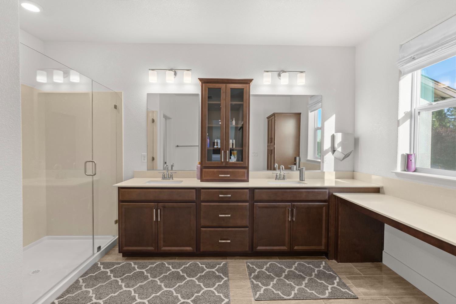 2667 Alcove Way