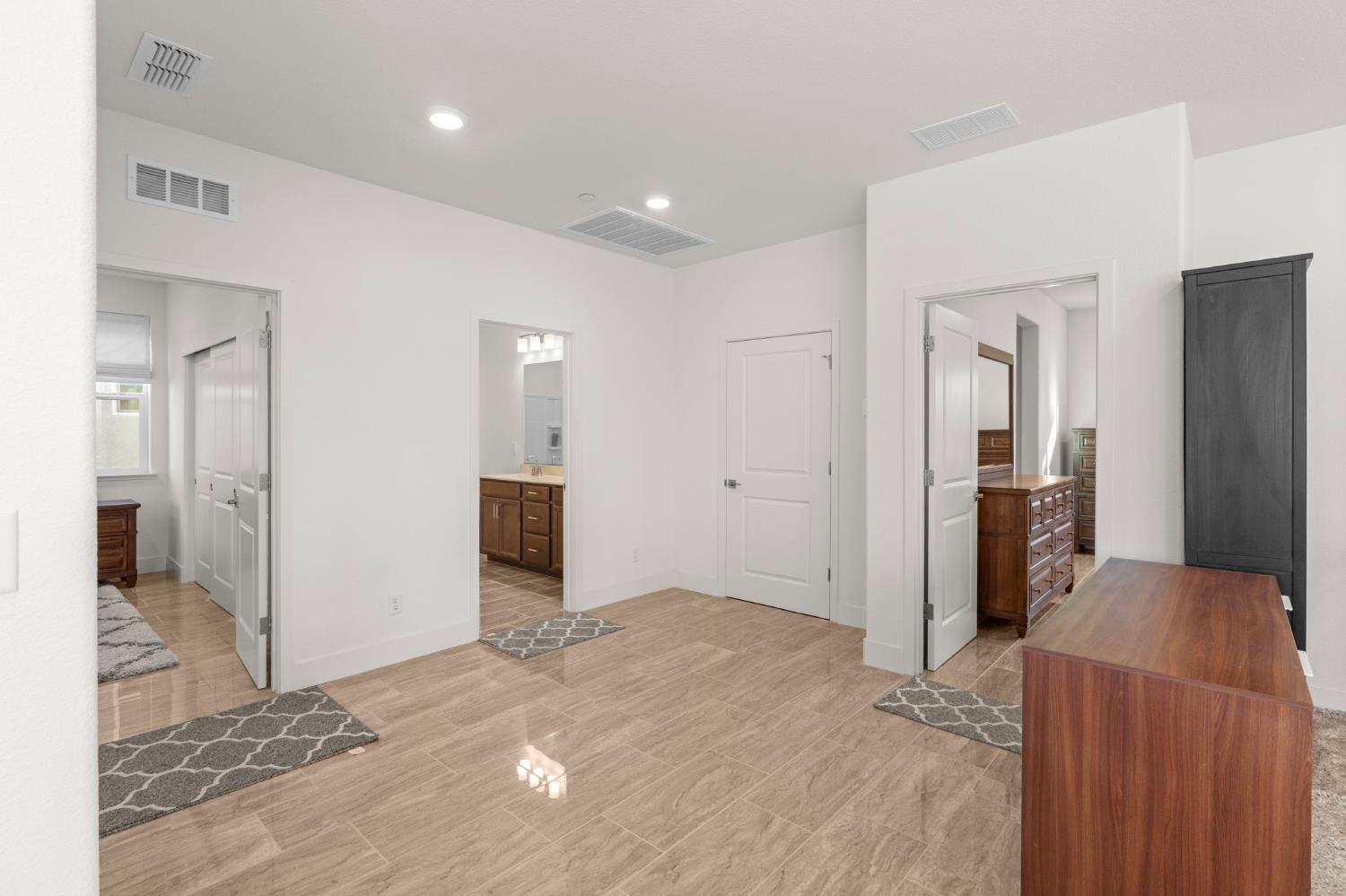 2667 Alcove Way