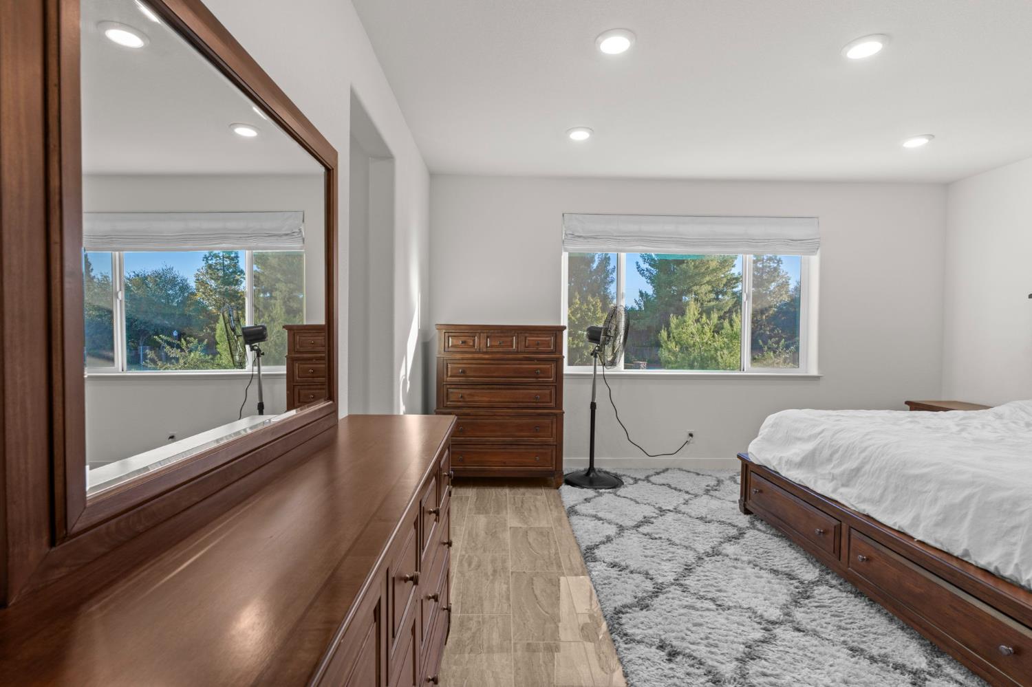 2667 Alcove Way