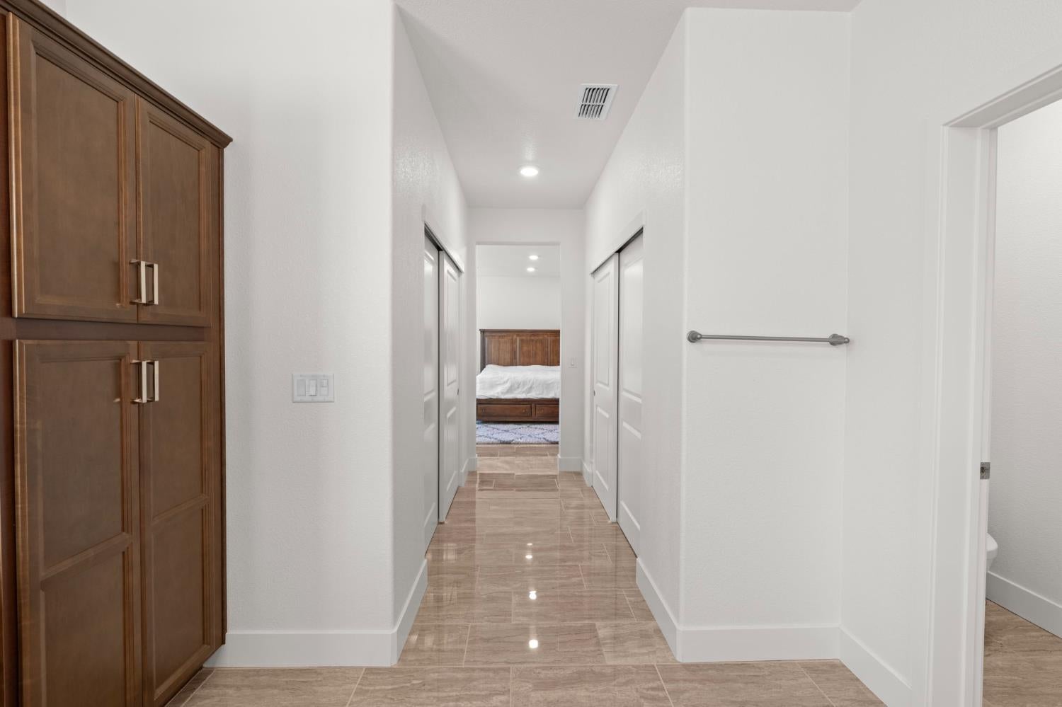 2667 Alcove Way
