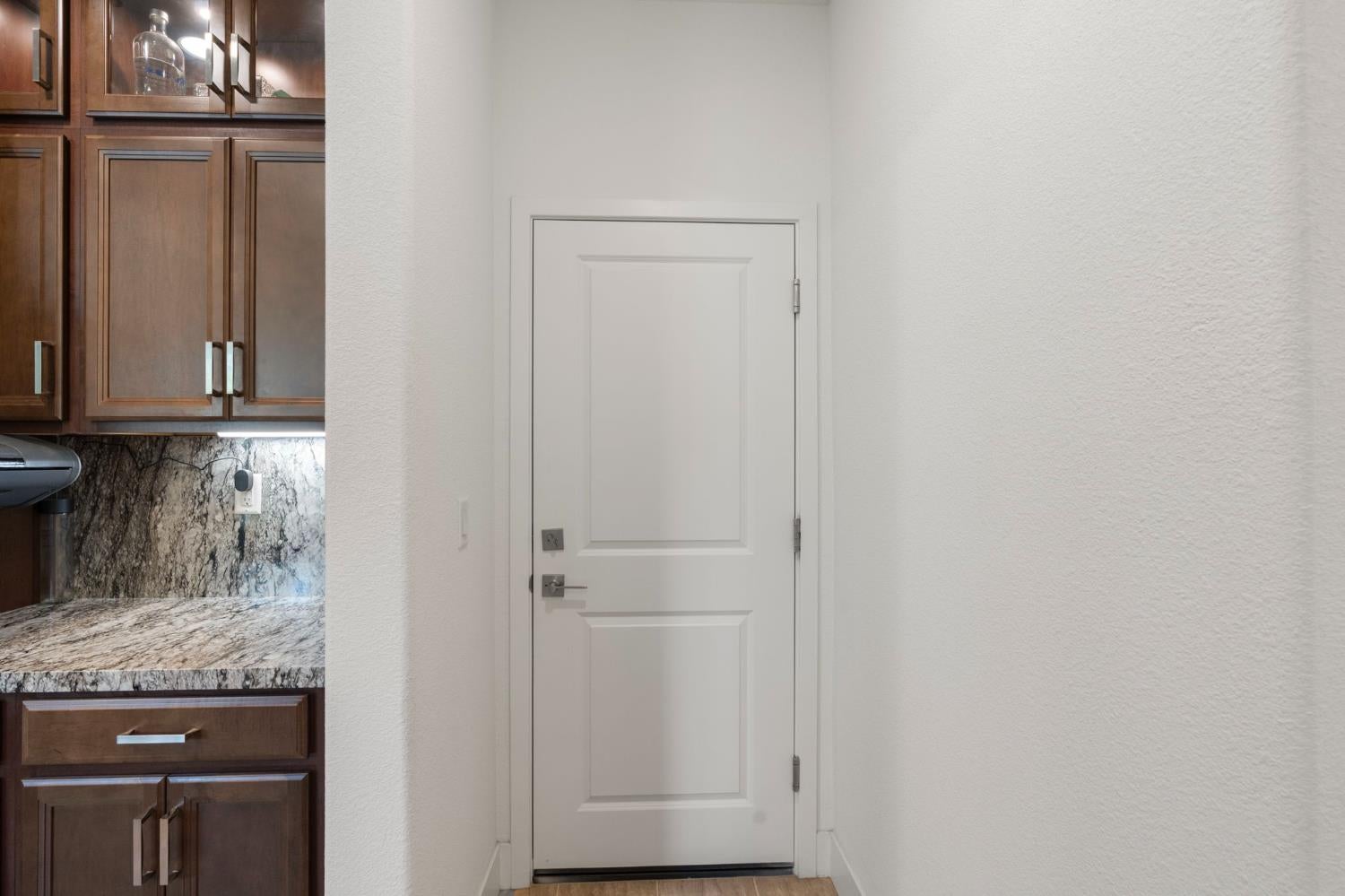 2667 Alcove Way