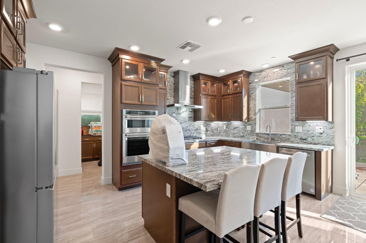 2667 Alcove Way