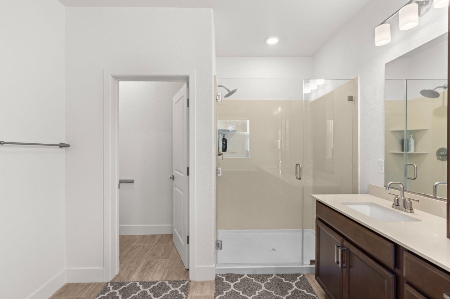 2667 Alcove Way