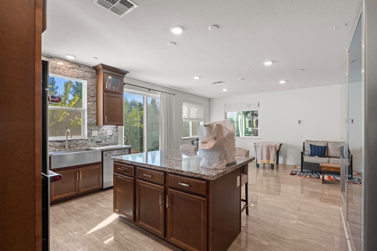 2667 Alcove Way