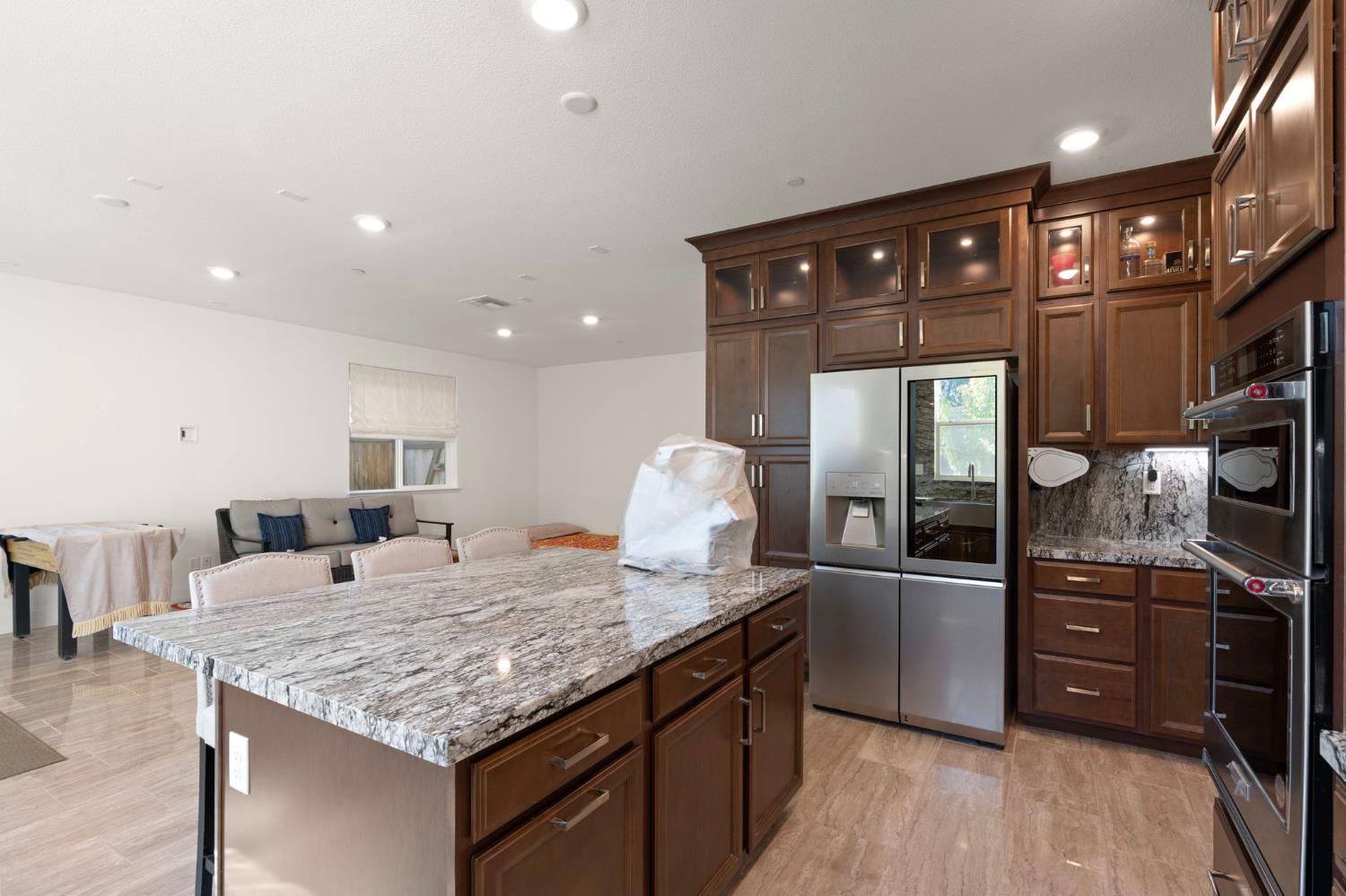 2667 Alcove Way