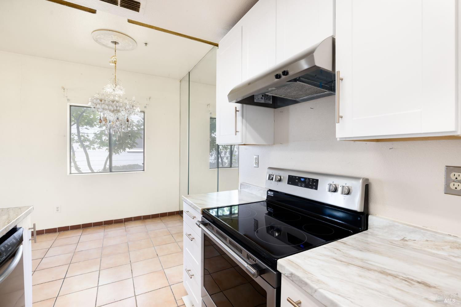 1850 Blossom Avenue 116