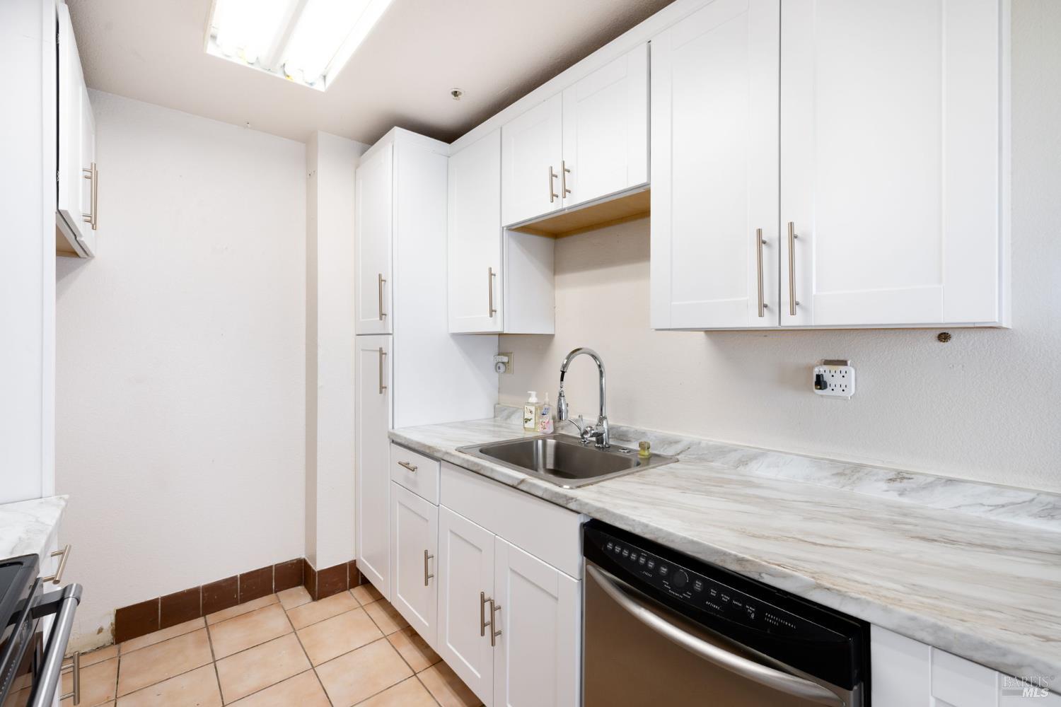 1850 Blossom Avenue 116