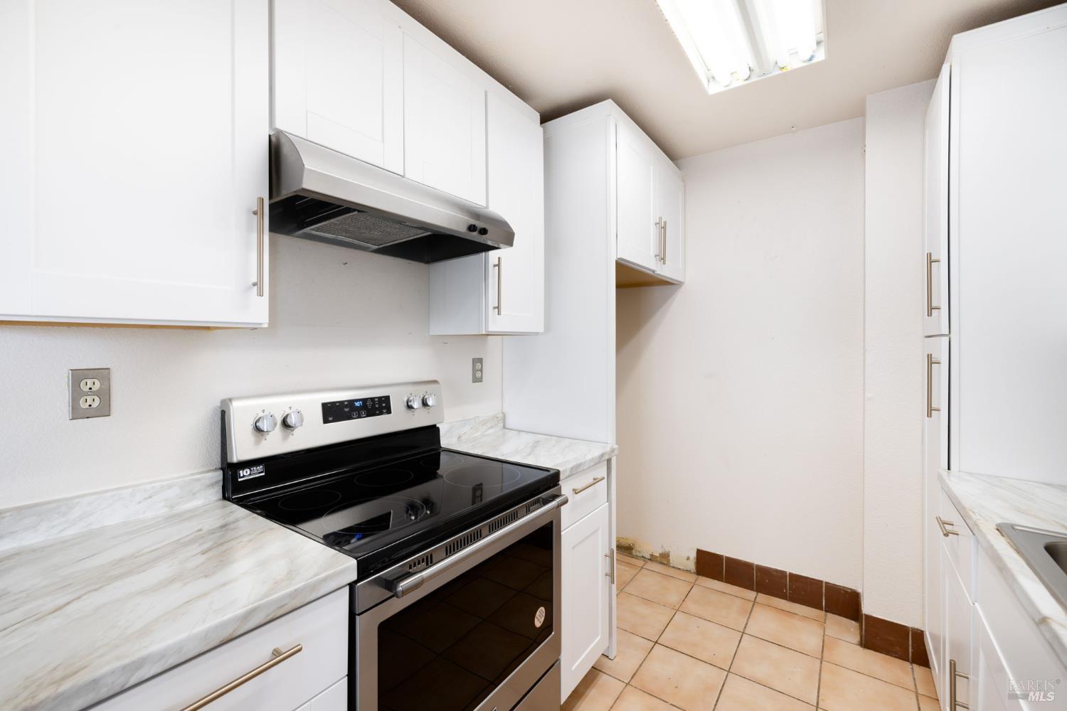 1850 Blossom Avenue 116