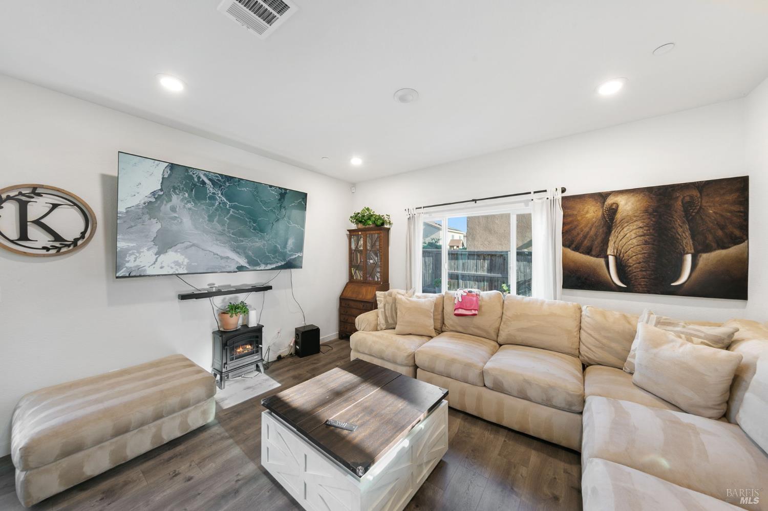 1065 Swarthmore Court