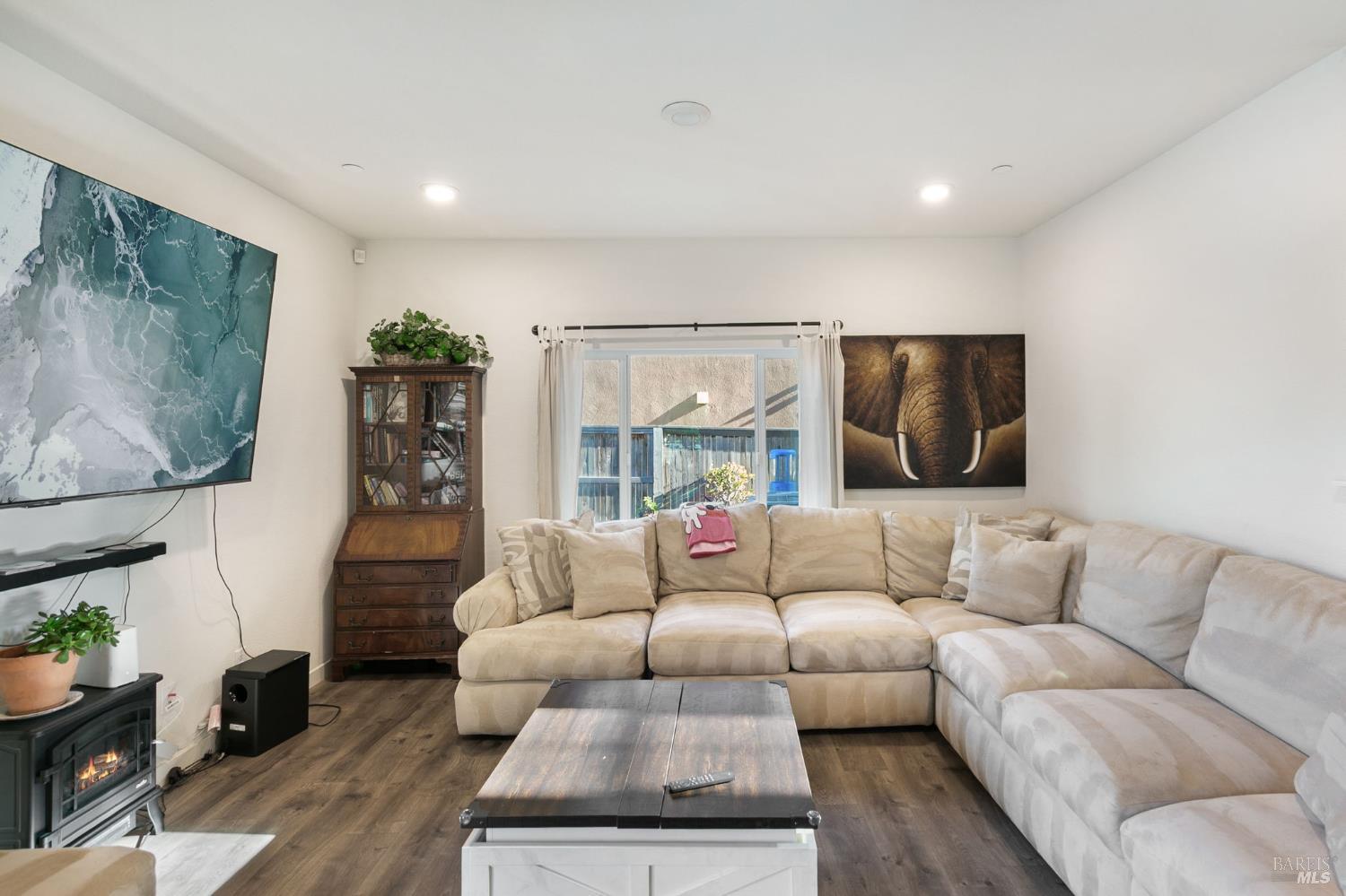 1065 Swarthmore Court