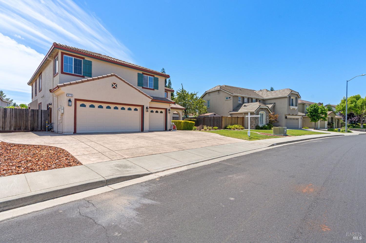 913 Zephyr Lane