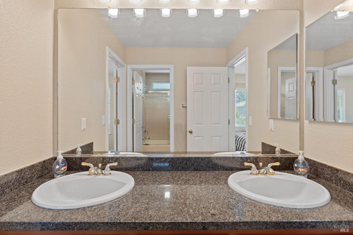 913 Zephyr Lane