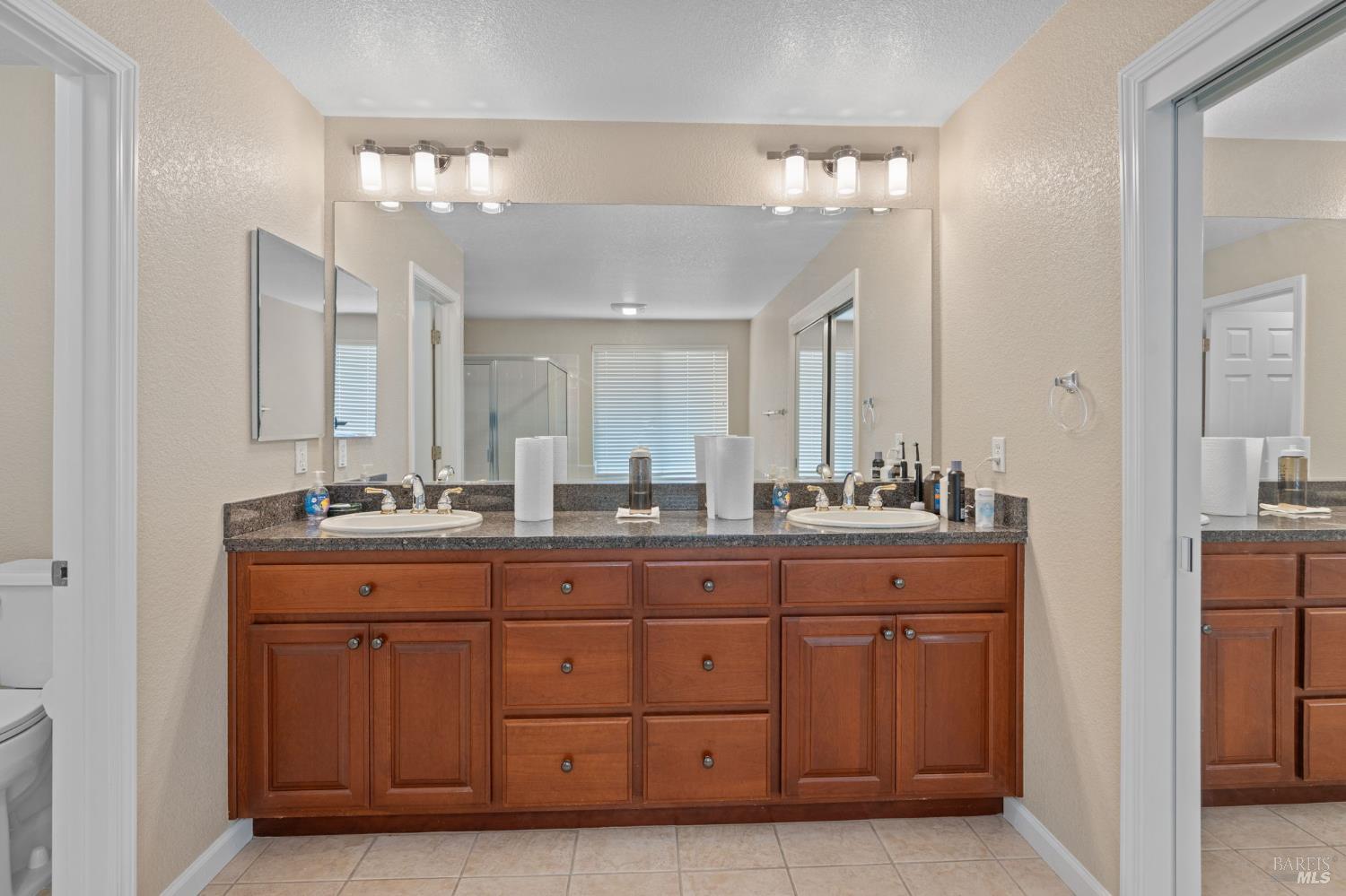 913 Zephyr Lane