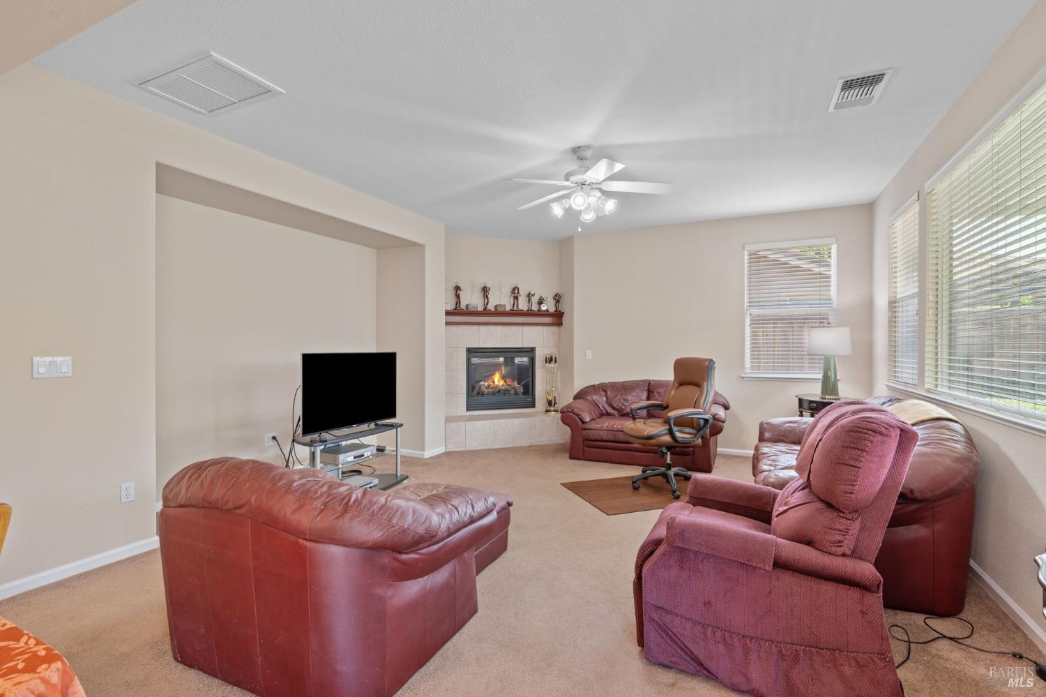 913 Zephyr Lane