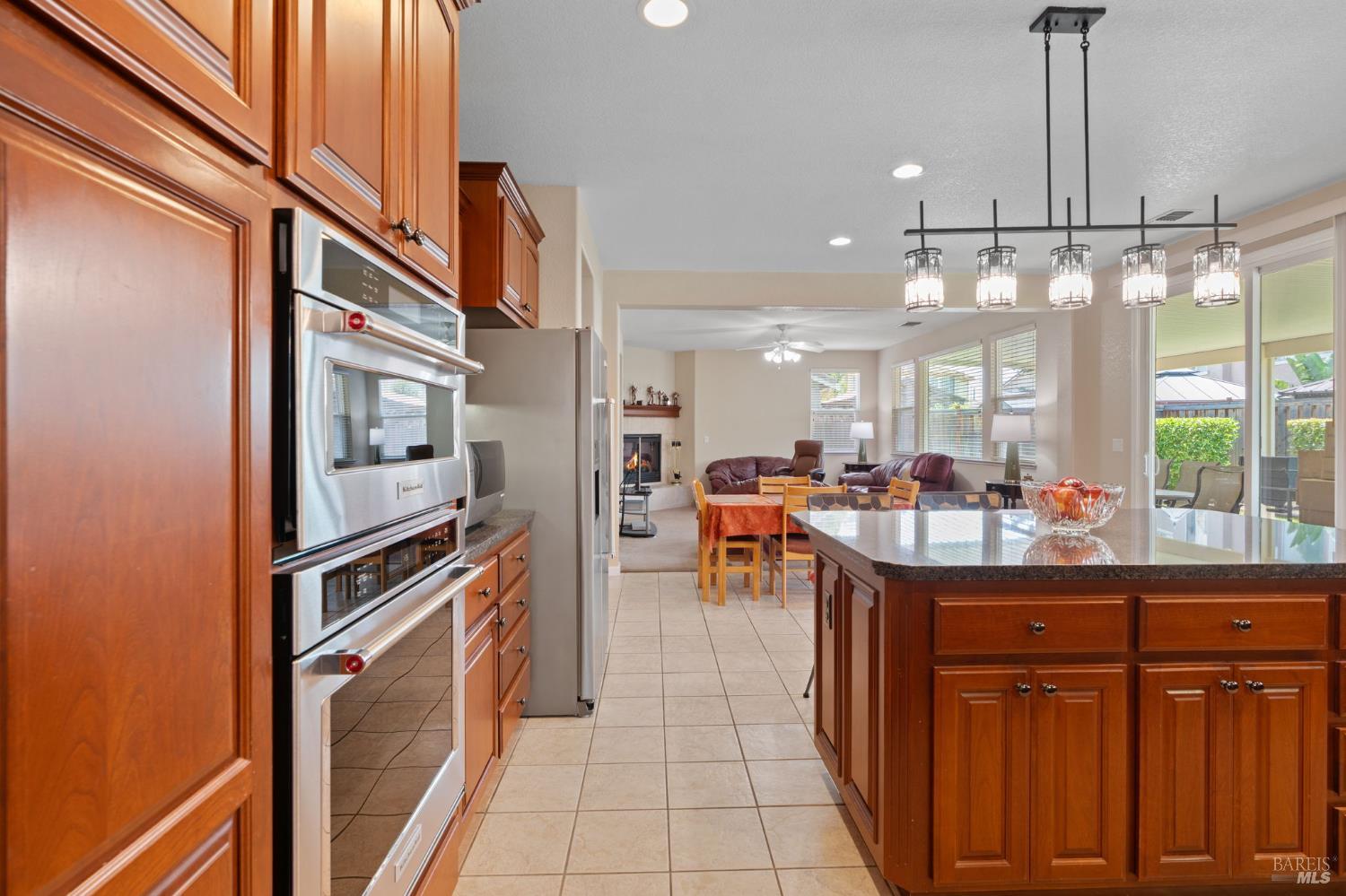 913 Zephyr Lane