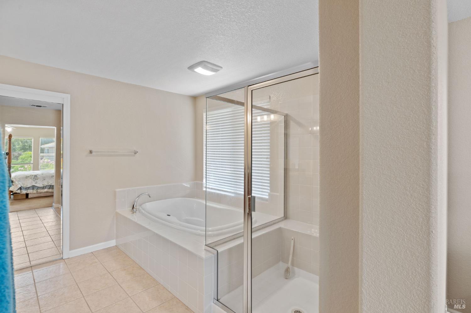 913 Zephyr Lane