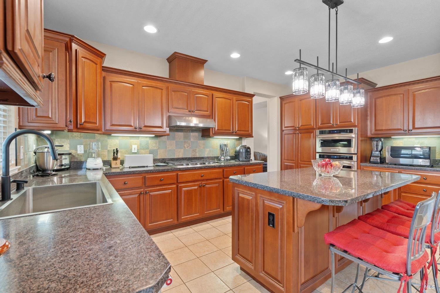 913 Zephyr Lane