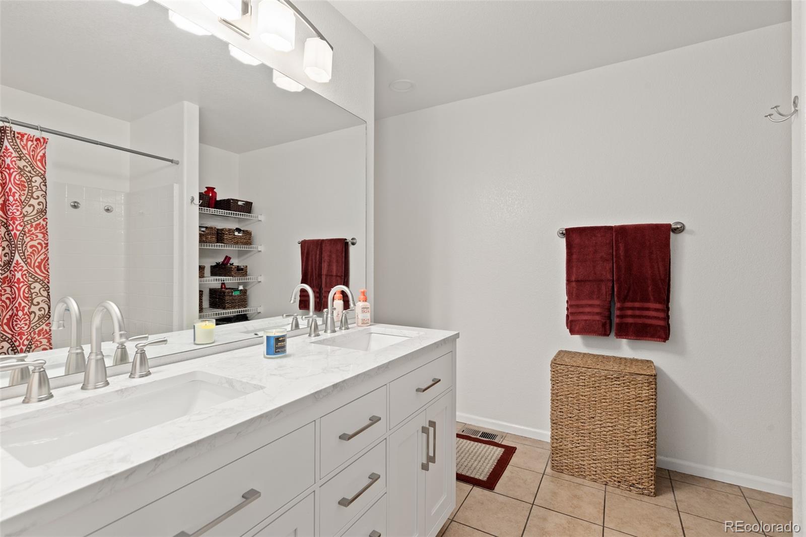 425 W 91st Circle