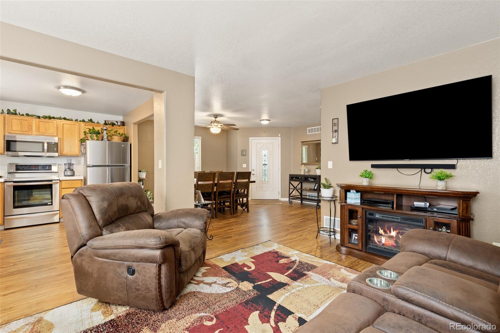 425 W 91st Circle