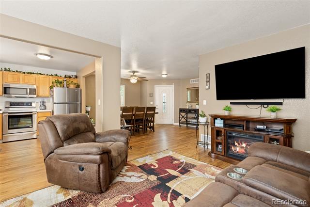 425 W 91st Circle