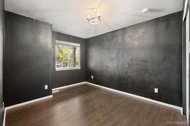 11384 Oakland Drive