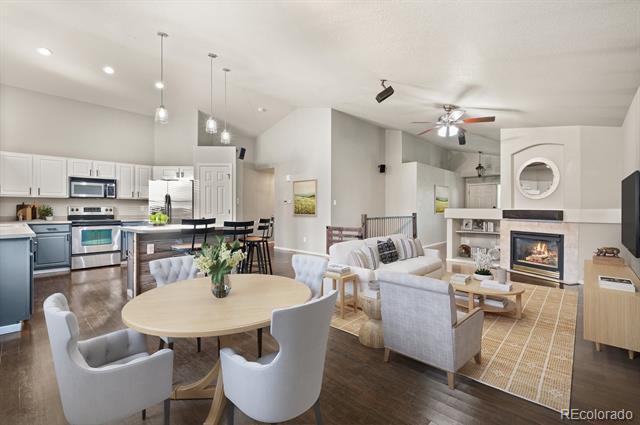 11384 Oakland Drive