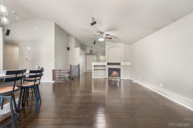 11384 Oakland Drive