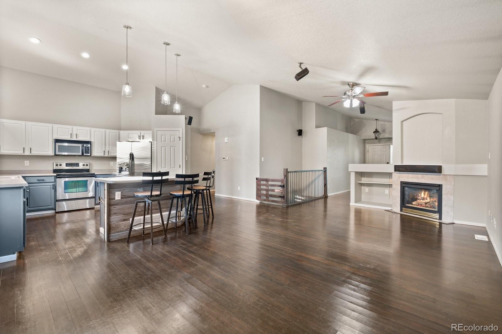 11384 Oakland Drive