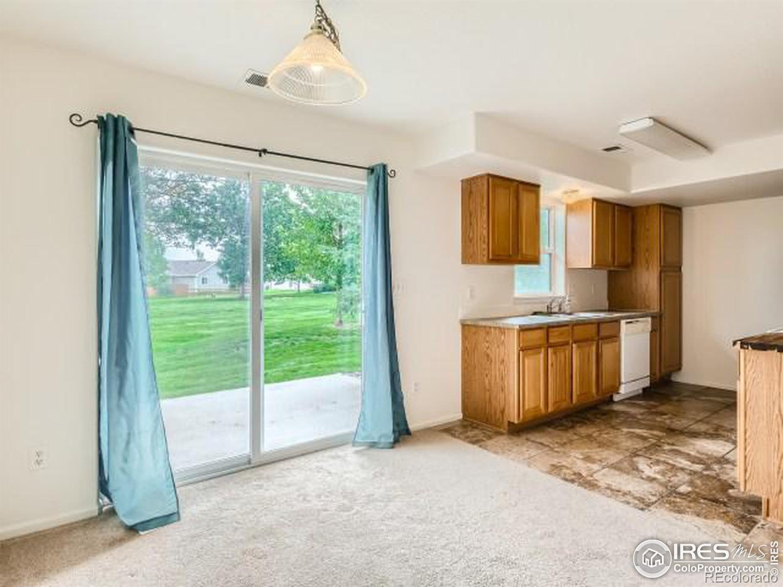 802 Waterglen Drive Unit: B7