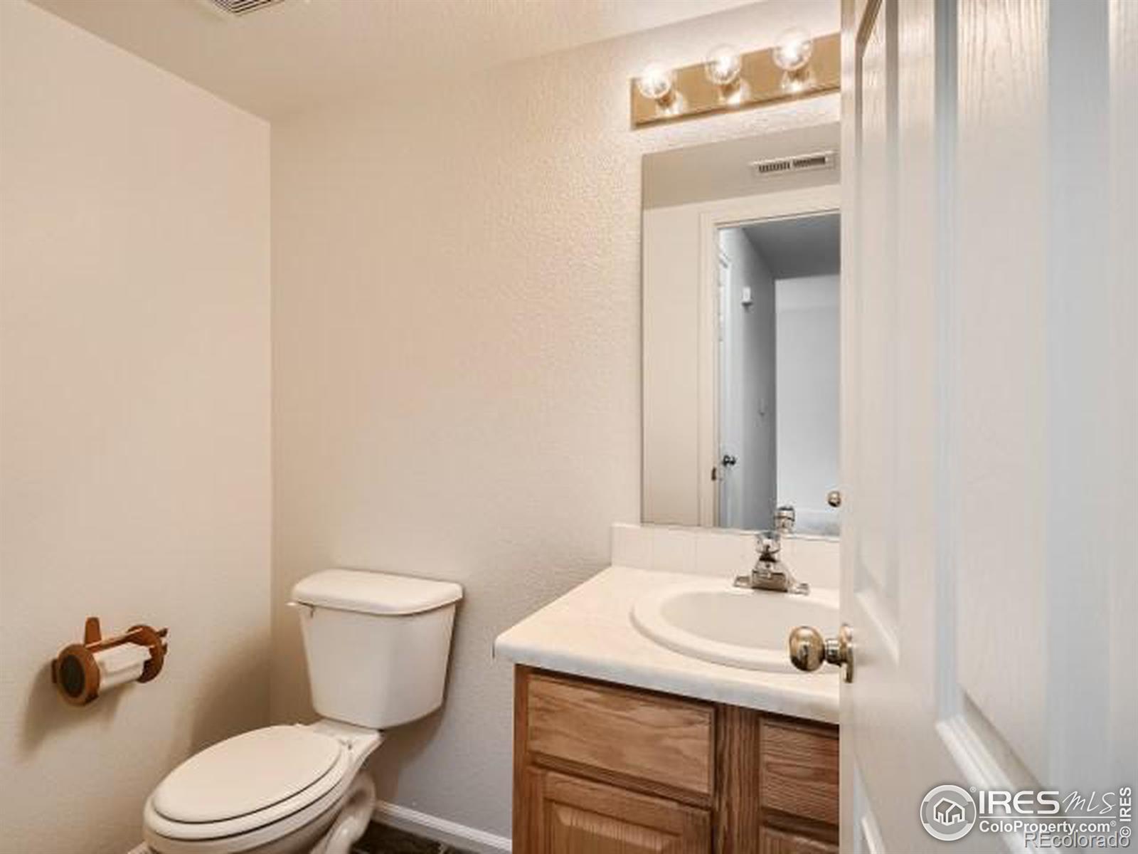 802 Waterglen Drive Unit: B7