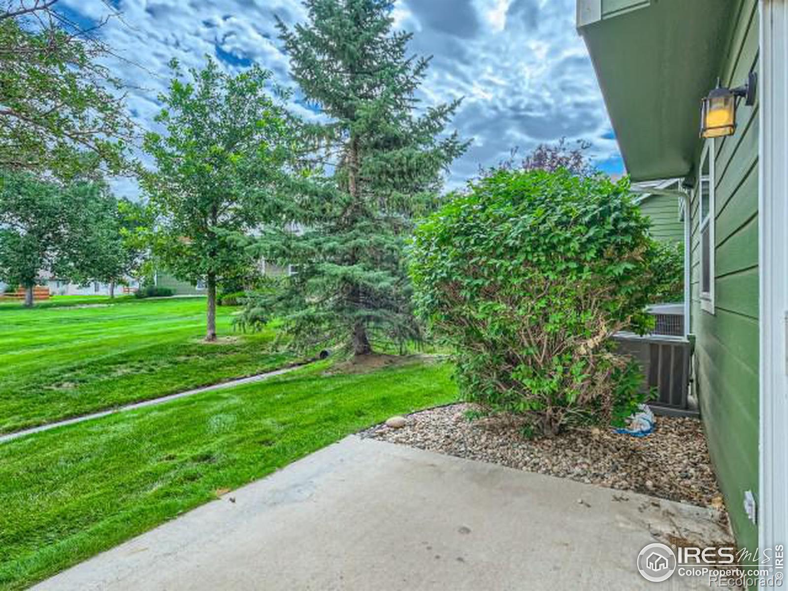 802 Waterglen Drive Unit: B7
