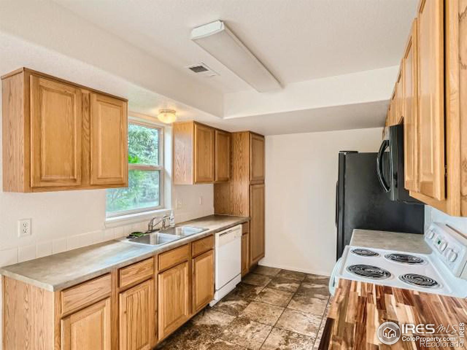 802 Waterglen Drive Unit: B7