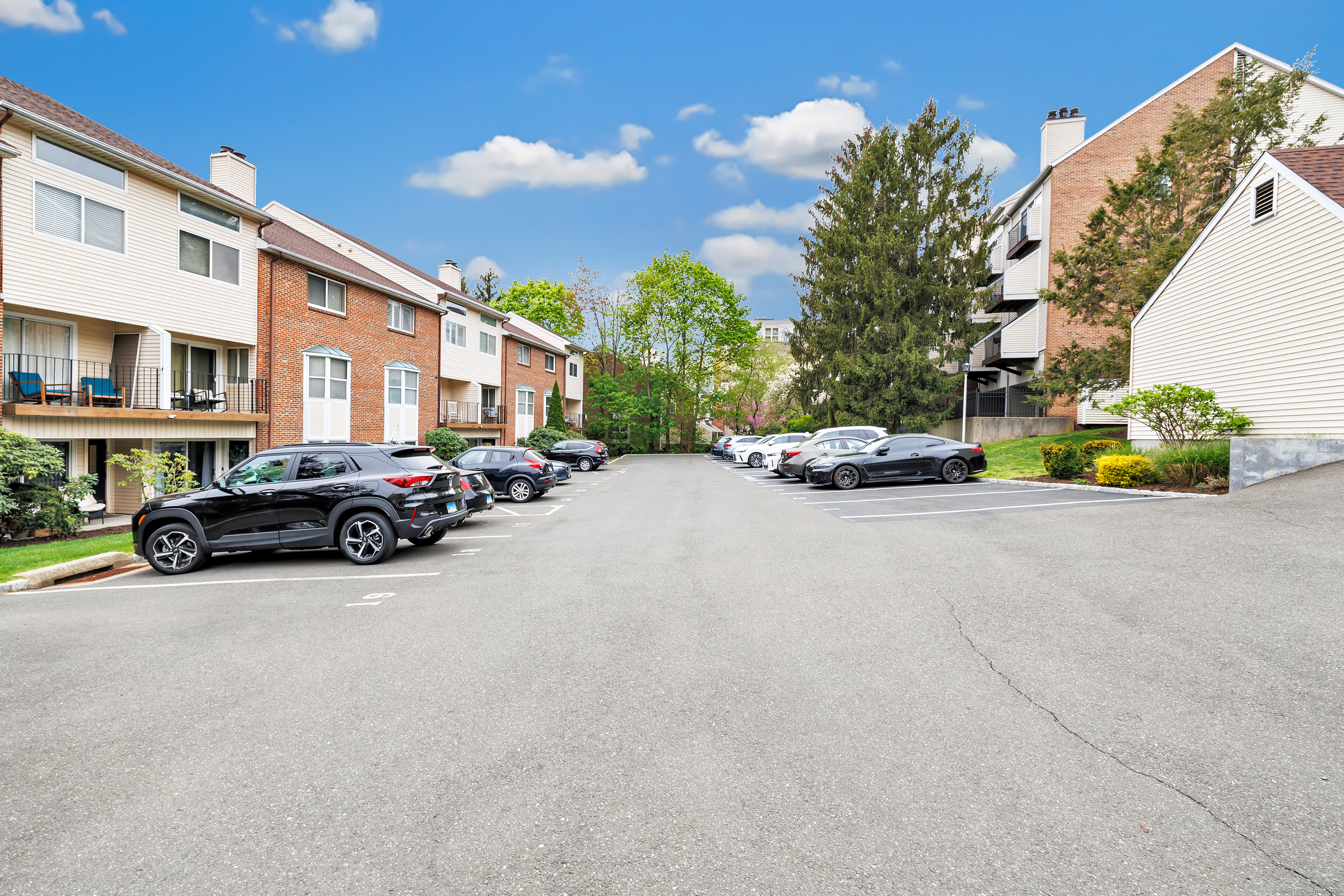 170 Forest Street APT 9