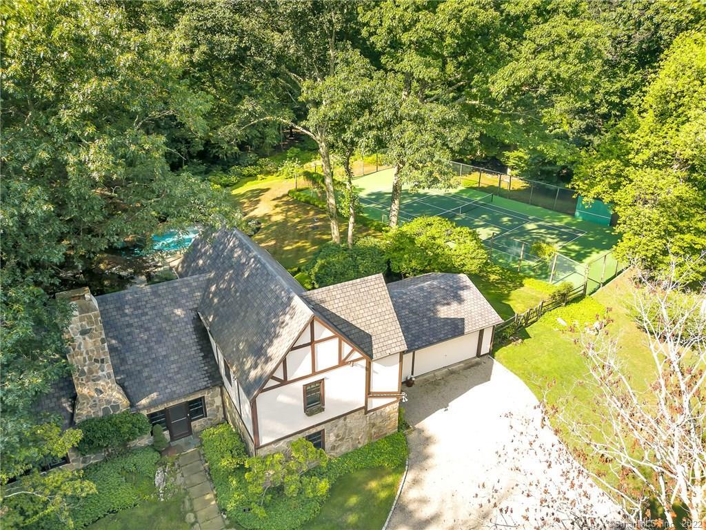 12 Iron Gate Hill