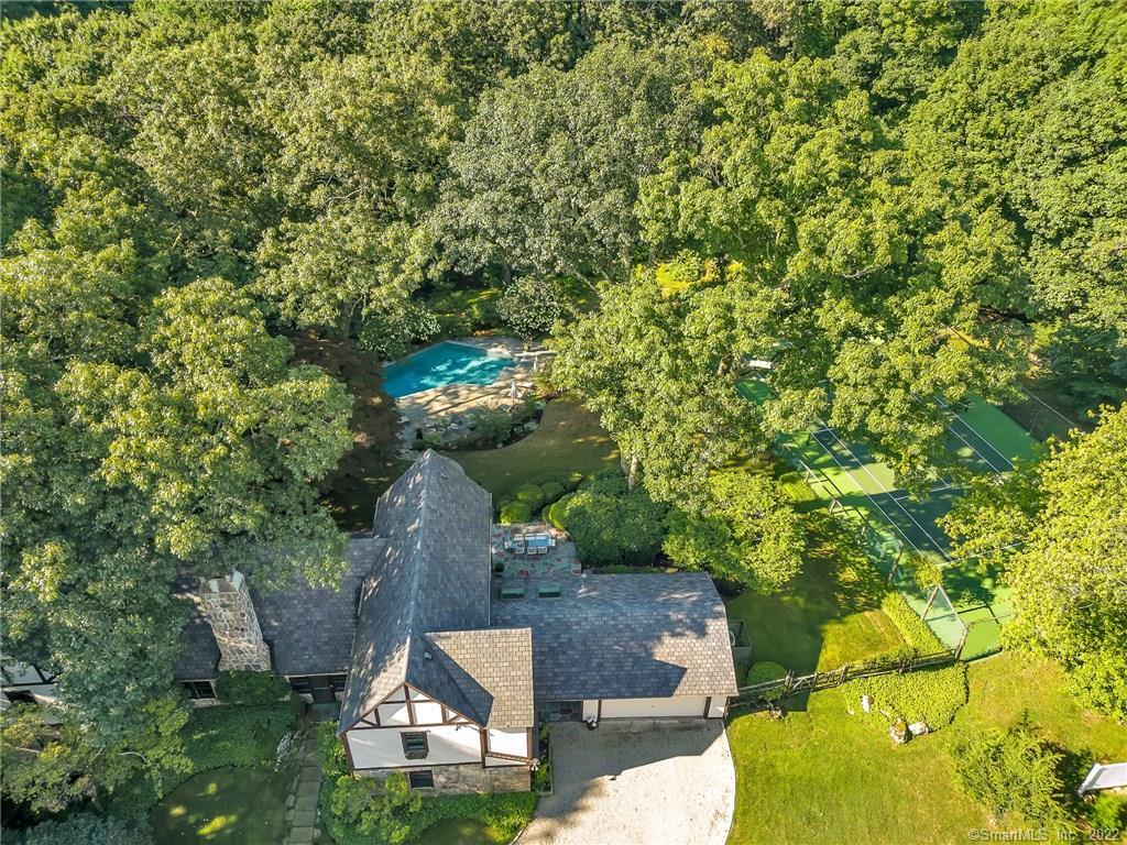 12 Iron Gate Hill