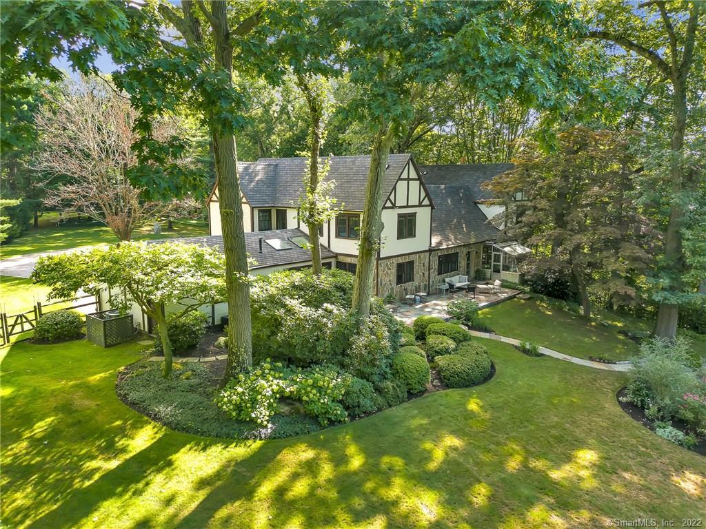 12 Iron Gate Hill